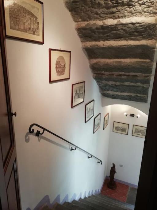 Fornaci di Barga Ai Tre Campiヴィラ エクステリア 写真