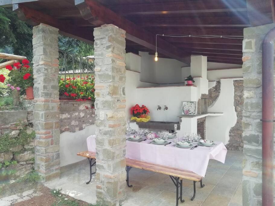 Fornaci di Barga Ai Tre Campiヴィラ エクステリア 写真