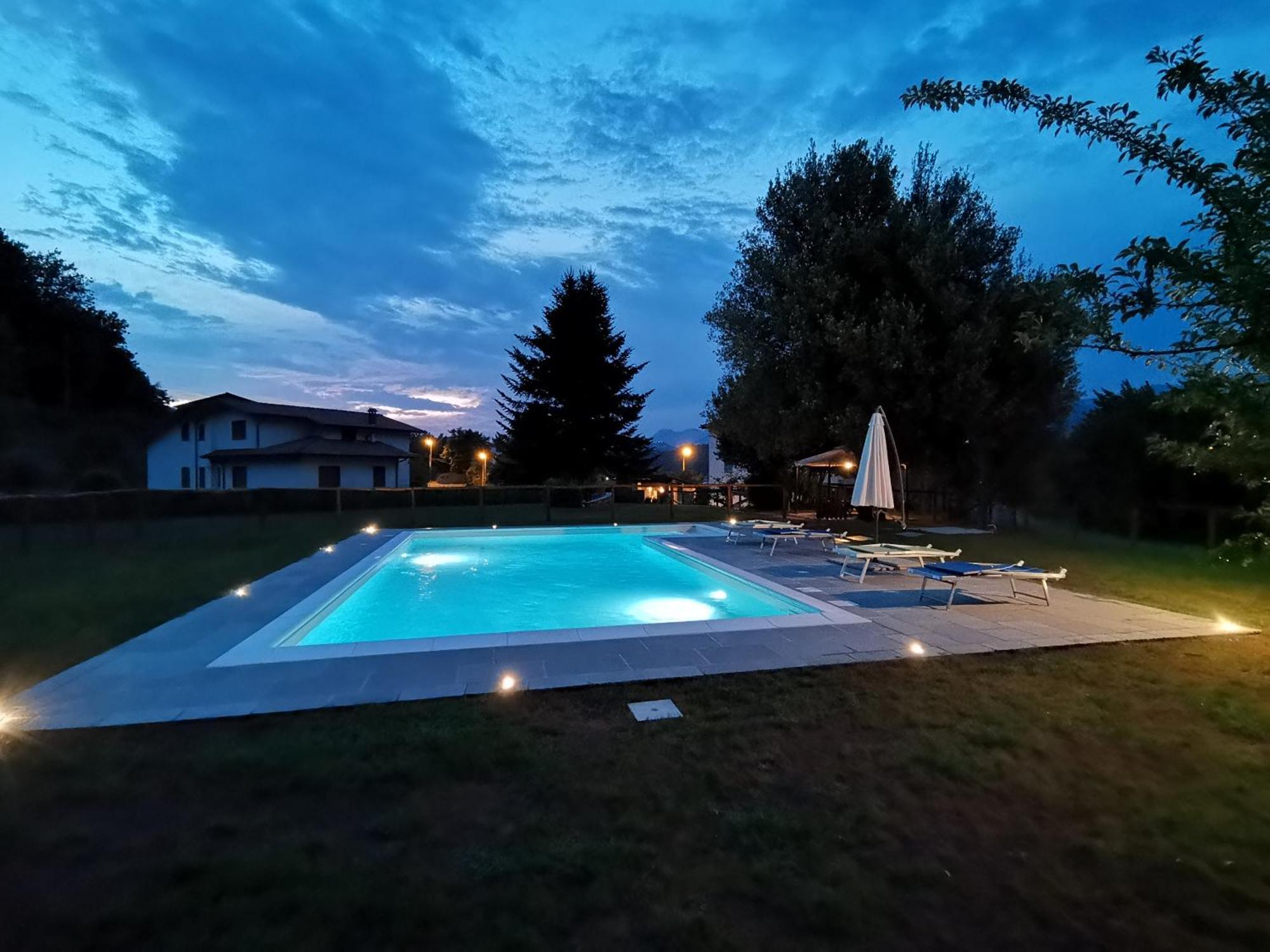 Fornaci di Barga Ai Tre Campiヴィラ エクステリア 写真